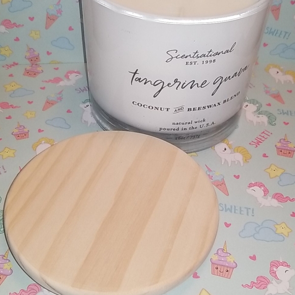 Brand New Scentsational Tangerine guava candle - Picture 5 of 6